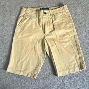 Men’s American Eagle Khaki Shorts